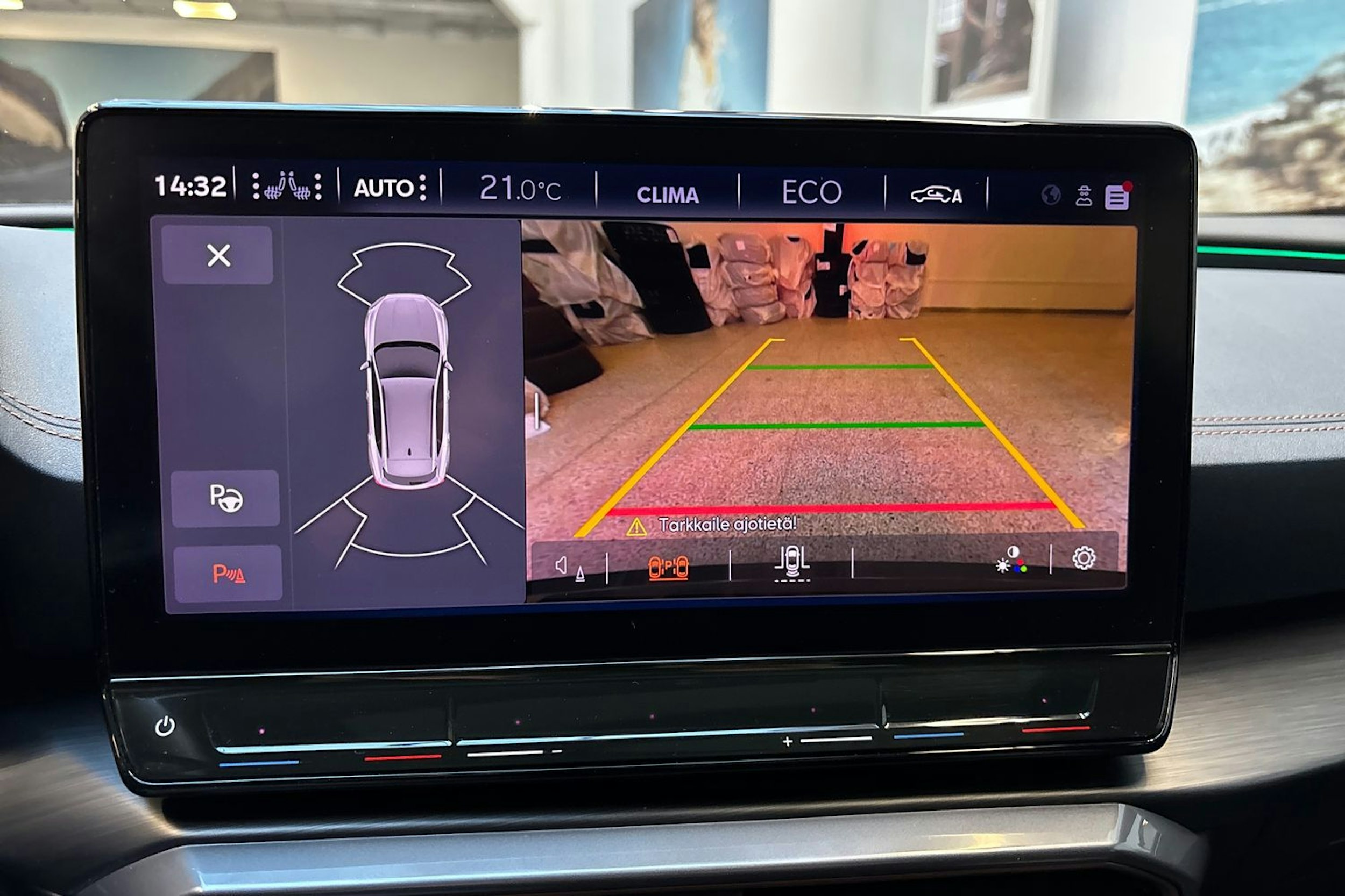 harmaa CUPRA Formentor 2022 kuva 19.