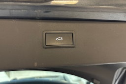 harmaa CUPRA Formentor 2022 kuva 22.