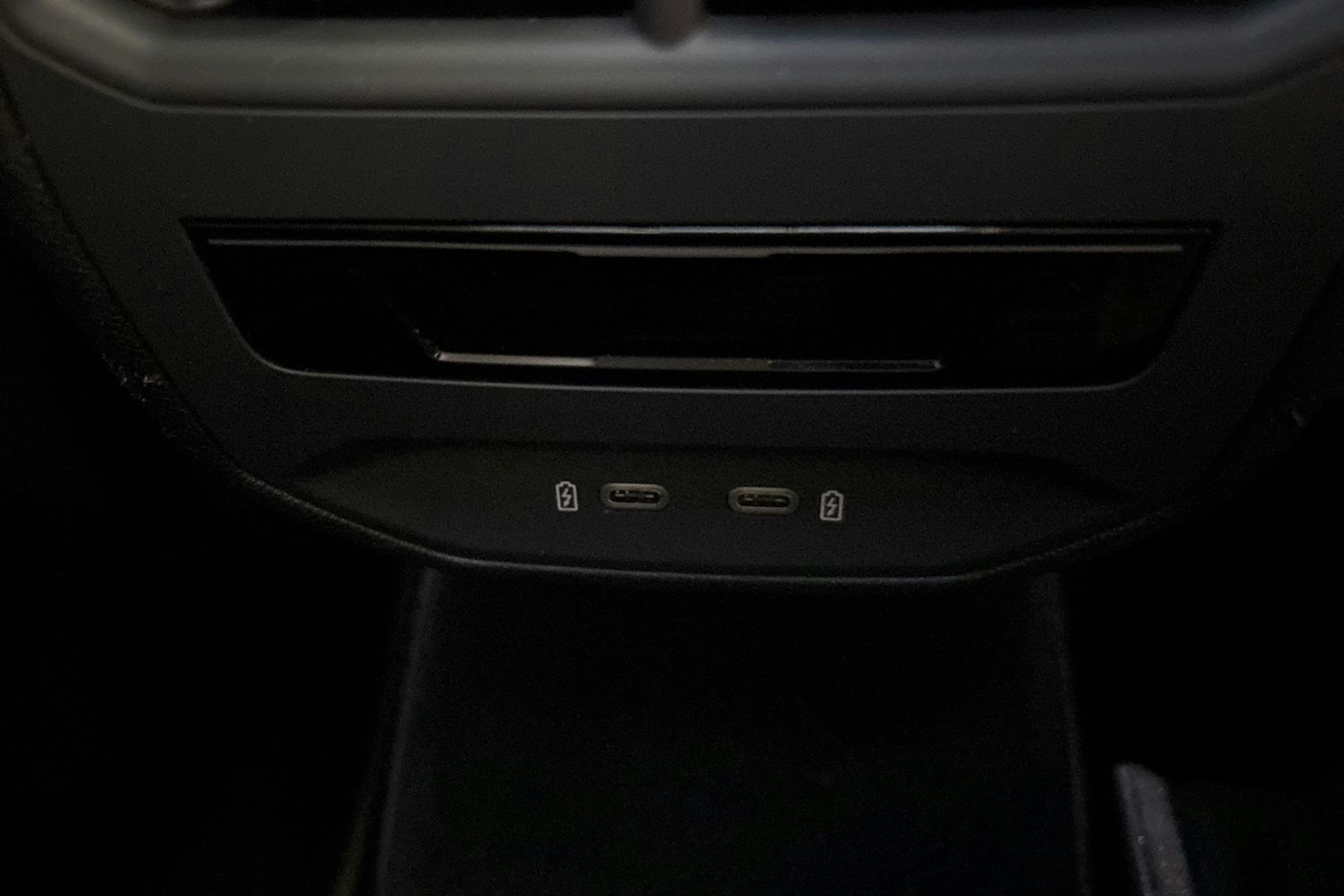 harmaa CUPRA Formentor 2022 kuva 26.