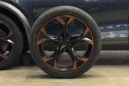 harmaa CUPRA Formentor 2022 kuva 13.