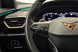 harmaa CUPRA Formentor 2022 kuva 14.