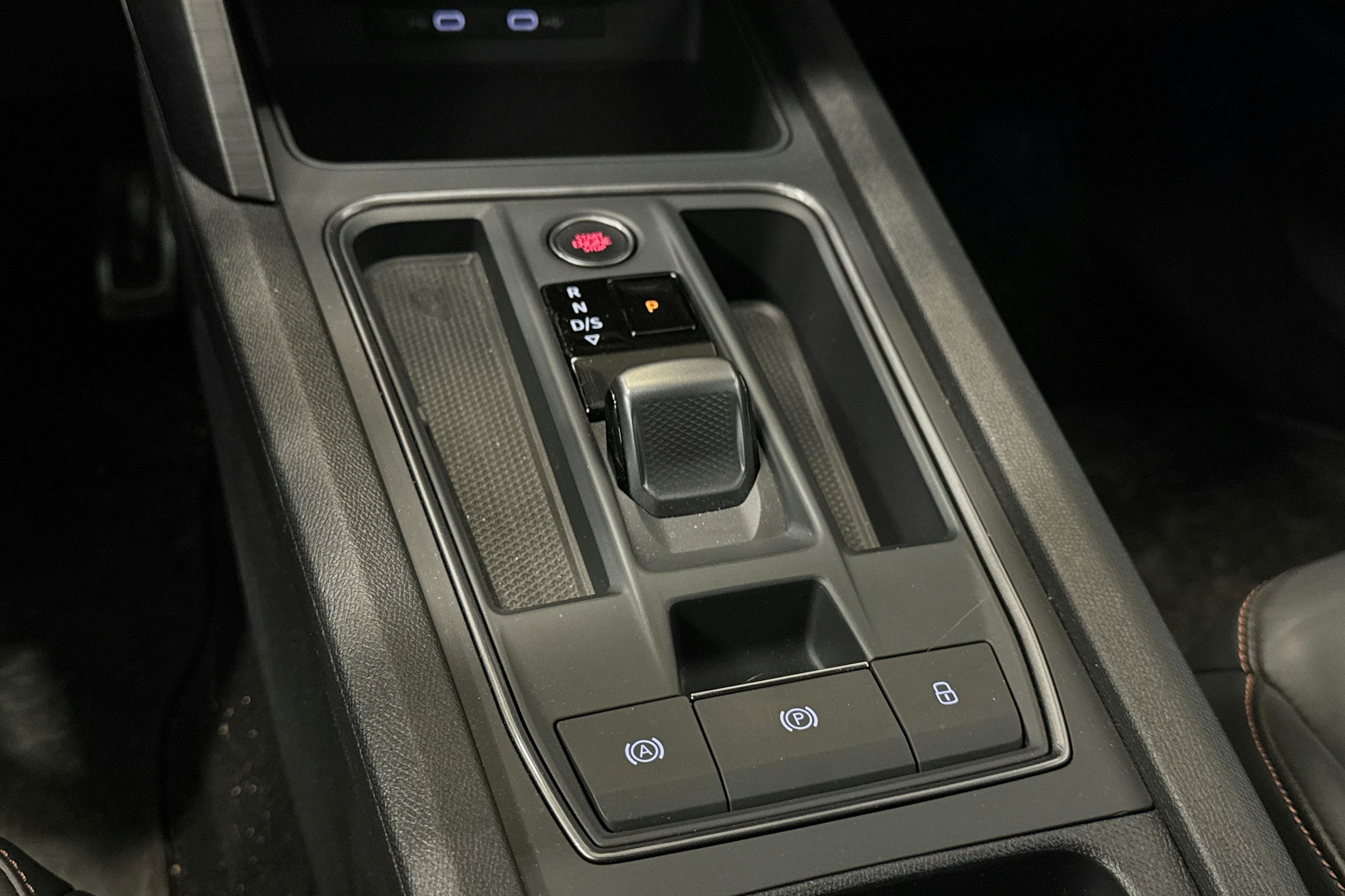 harmaa CUPRA Formentor 2022 kuva 22.