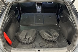 harmaa CUPRA Formentor 2022 kuva 28.