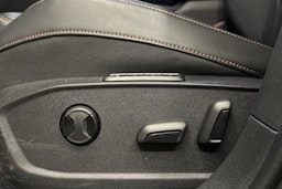 harmaa CUPRA Formentor 2022 kuva 29.