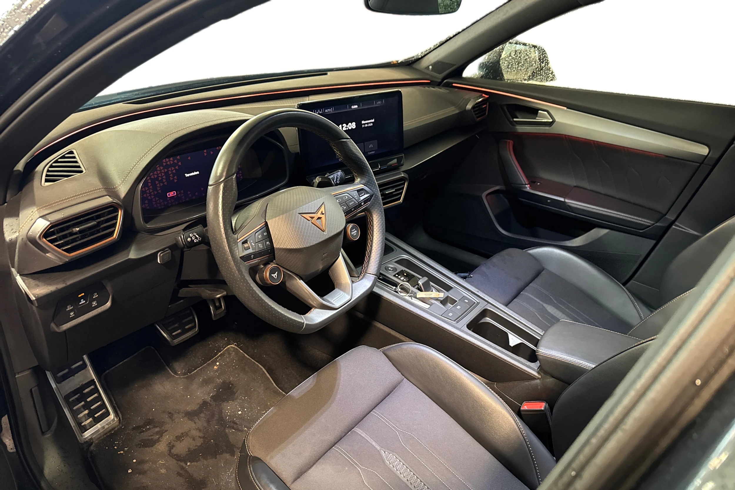 harmaa CUPRA Formentor 2022 kuva 3.