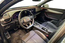 harmaa CUPRA Formentor 2022 kuva 3.