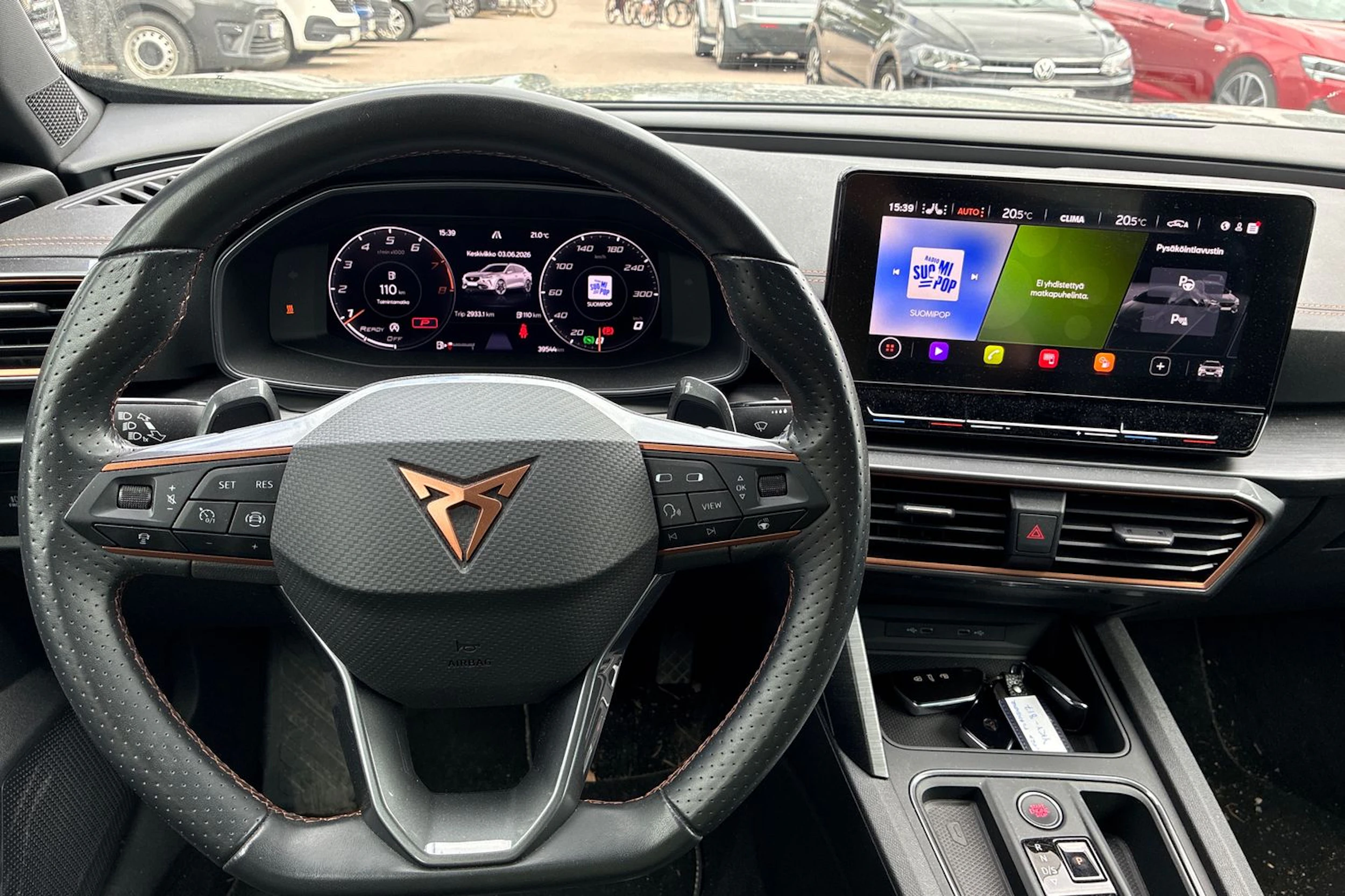 harmaa CUPRA Formentor 2022 kuva 4.