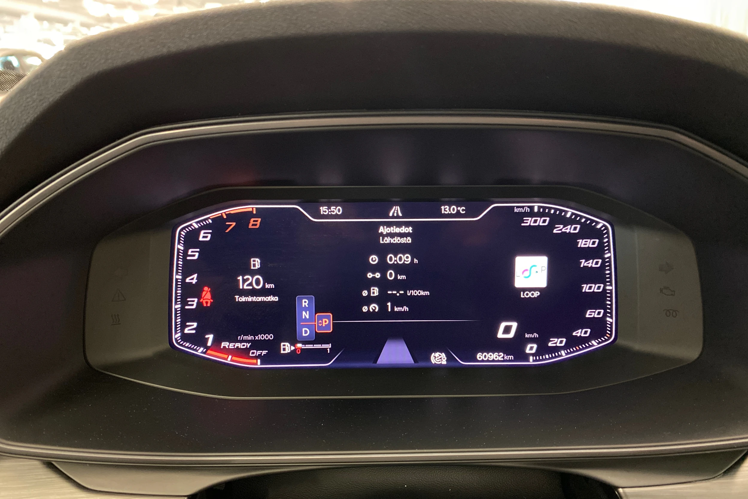 Musta CUPRA Formentor 2022 kuva 12.