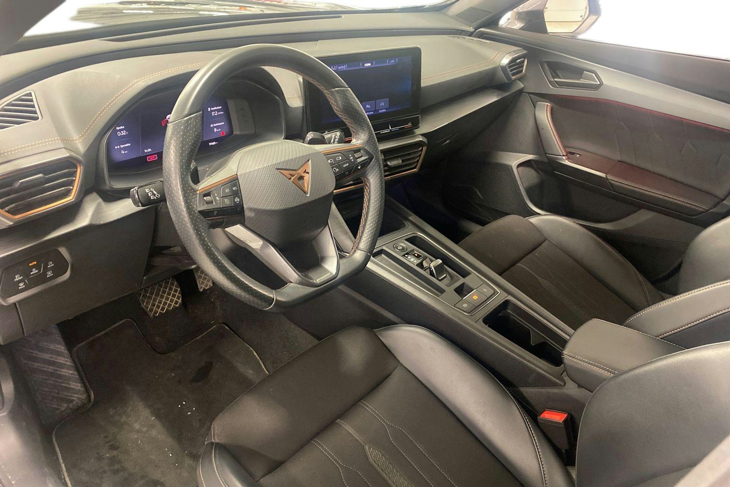 Sininen CUPRA Formentor 2022 kuva 3.