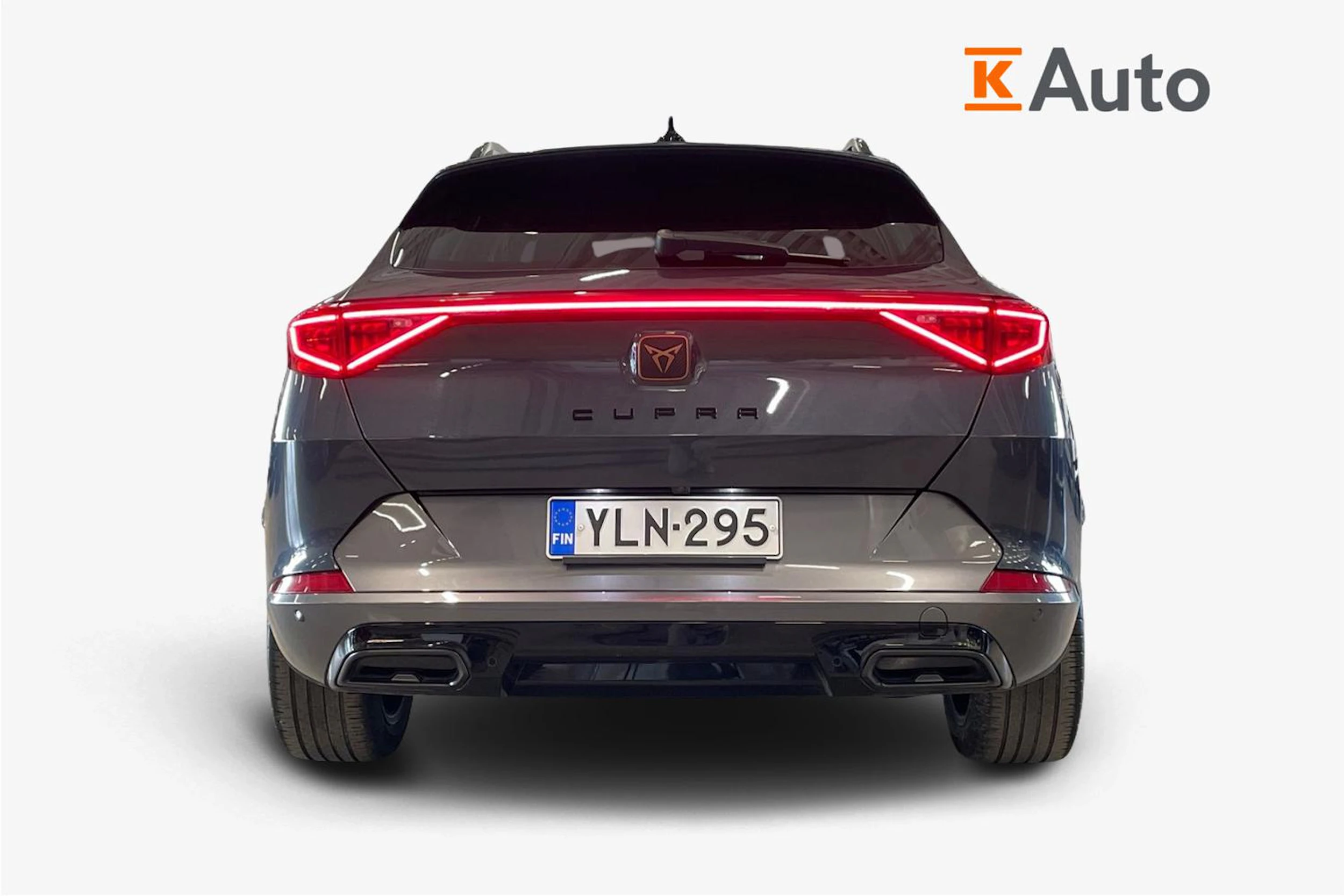 harmaa CUPRA Formentor 2022 kuva 4.