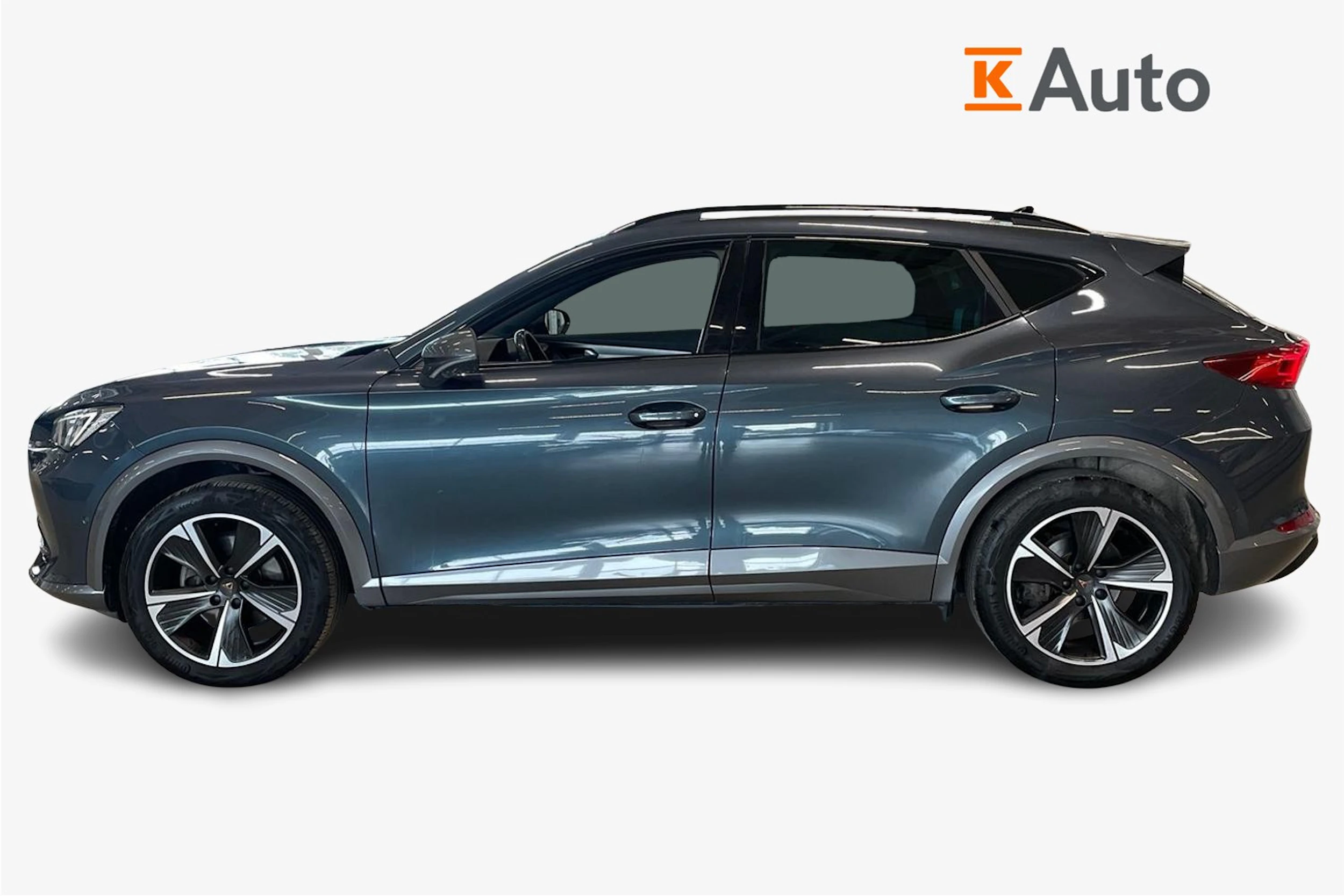 harmaa CUPRA Formentor 2022 kuva 7.