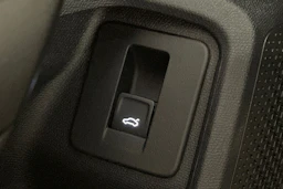 harmaa CUPRA Formentor 2022 kuva 29.