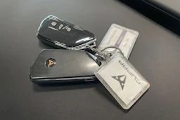 harmaa CUPRA Formentor 2022 kuva 34.