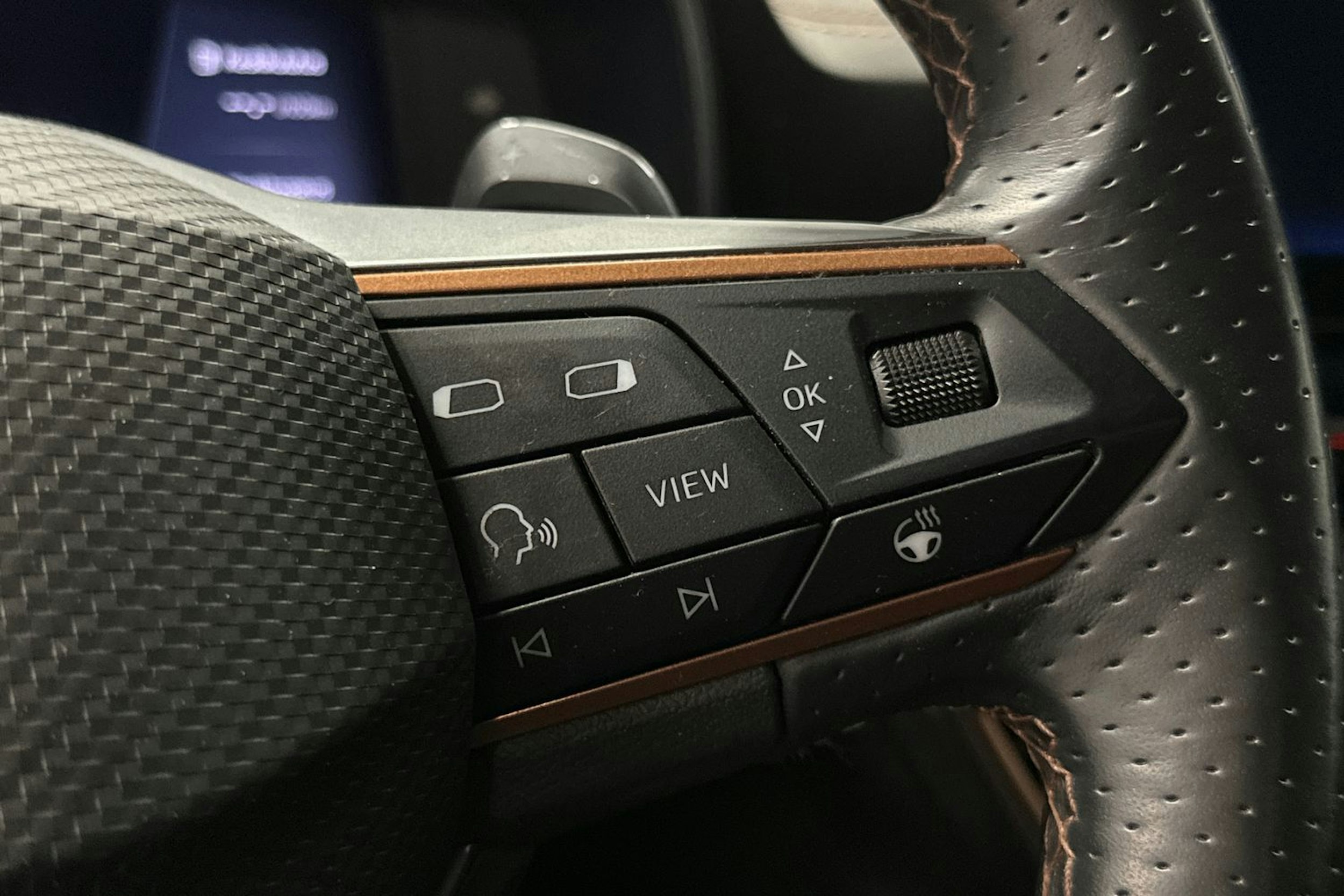 harmaa CUPRA Formentor 2022 kuva 25.