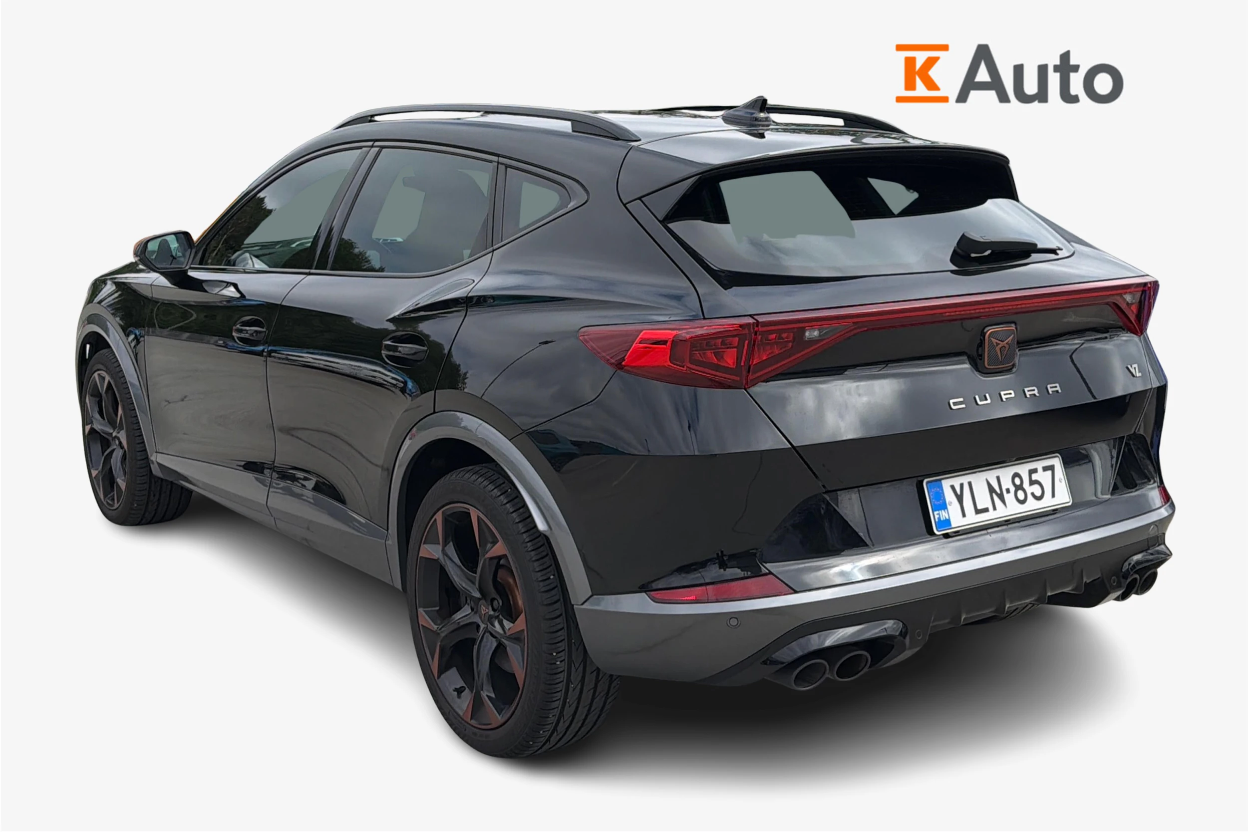musta CUPRA Formentor 2022 kuva 2.