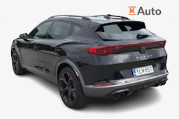 musta CUPRA Formentor 2022 kuva 2.