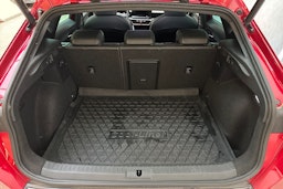 punainen CUPRA Formentor 2022 kuva 14.