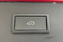 punainen CUPRA Formentor 2022 kuva 15.