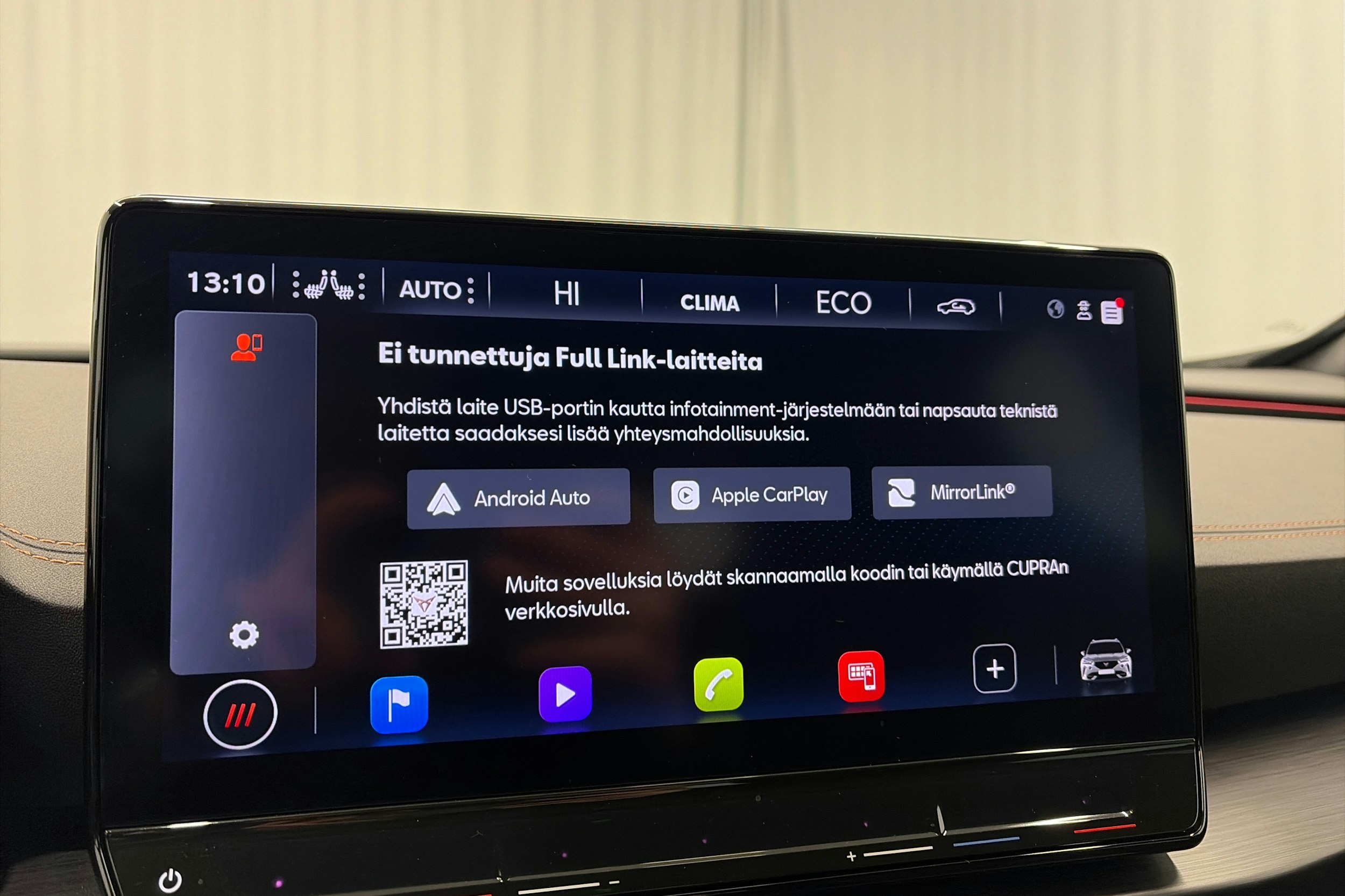 harmaa CUPRA Formentor 2022 kuva 16.