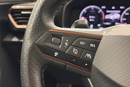 harmaa CUPRA Formentor 2022 kuva 19.