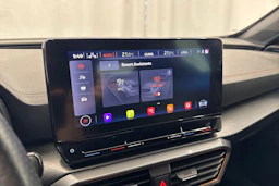 punainen CUPRA Formentor 2022 kuva 16.