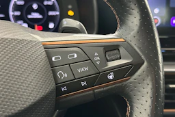 sininen CUPRA Formentor 2022 kuva 13.