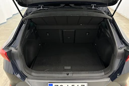 sininen CUPRA Formentor 2022 kuva 22.