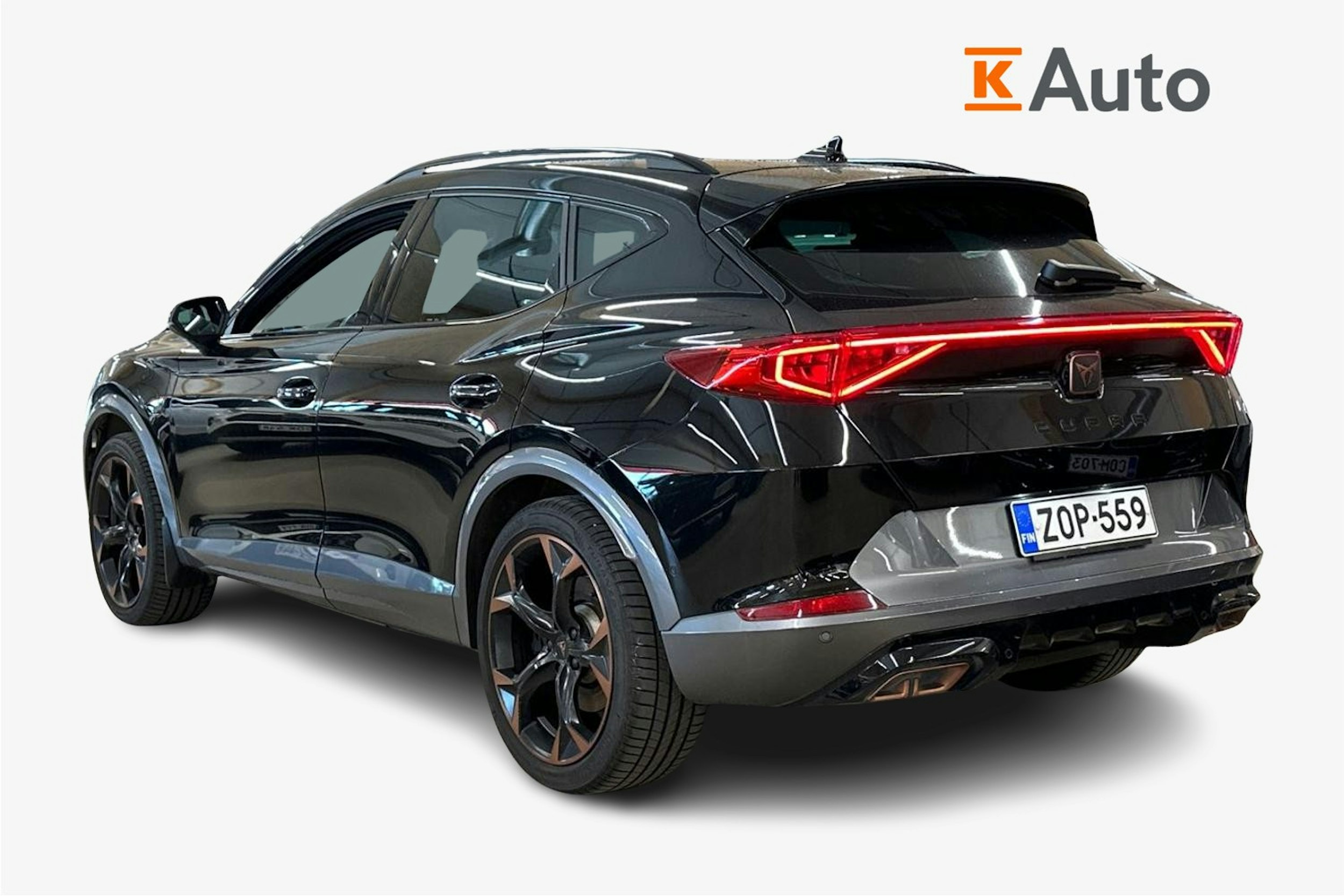musta CUPRA Formentor 2022 kuva 2.