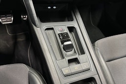 musta CUPRA Formentor 2022 kuva 23.