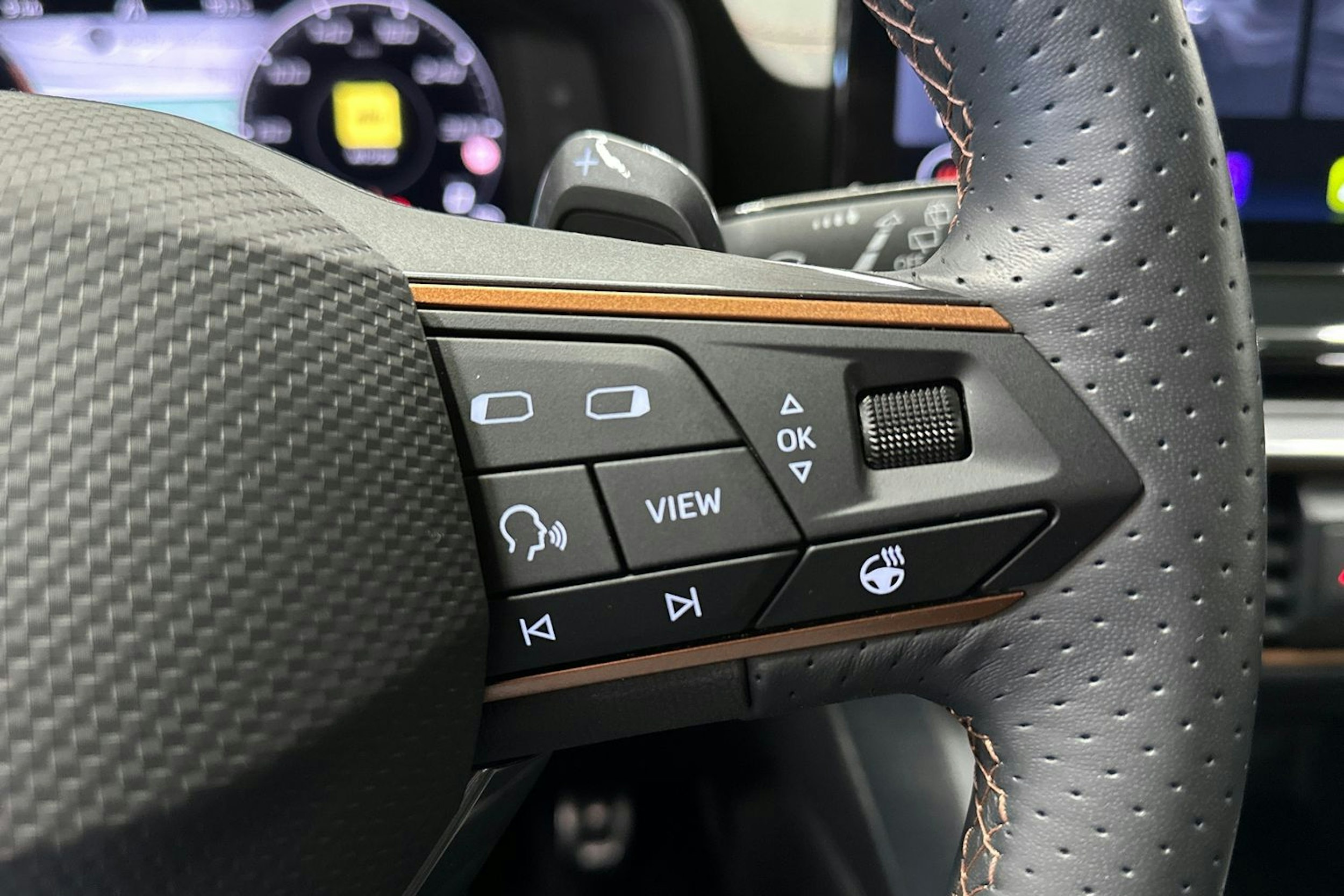 musta CUPRA Formentor 2022 kuva 26.