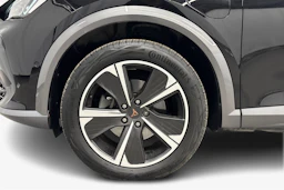 musta CUPRA Formentor 2023 kuva 12.