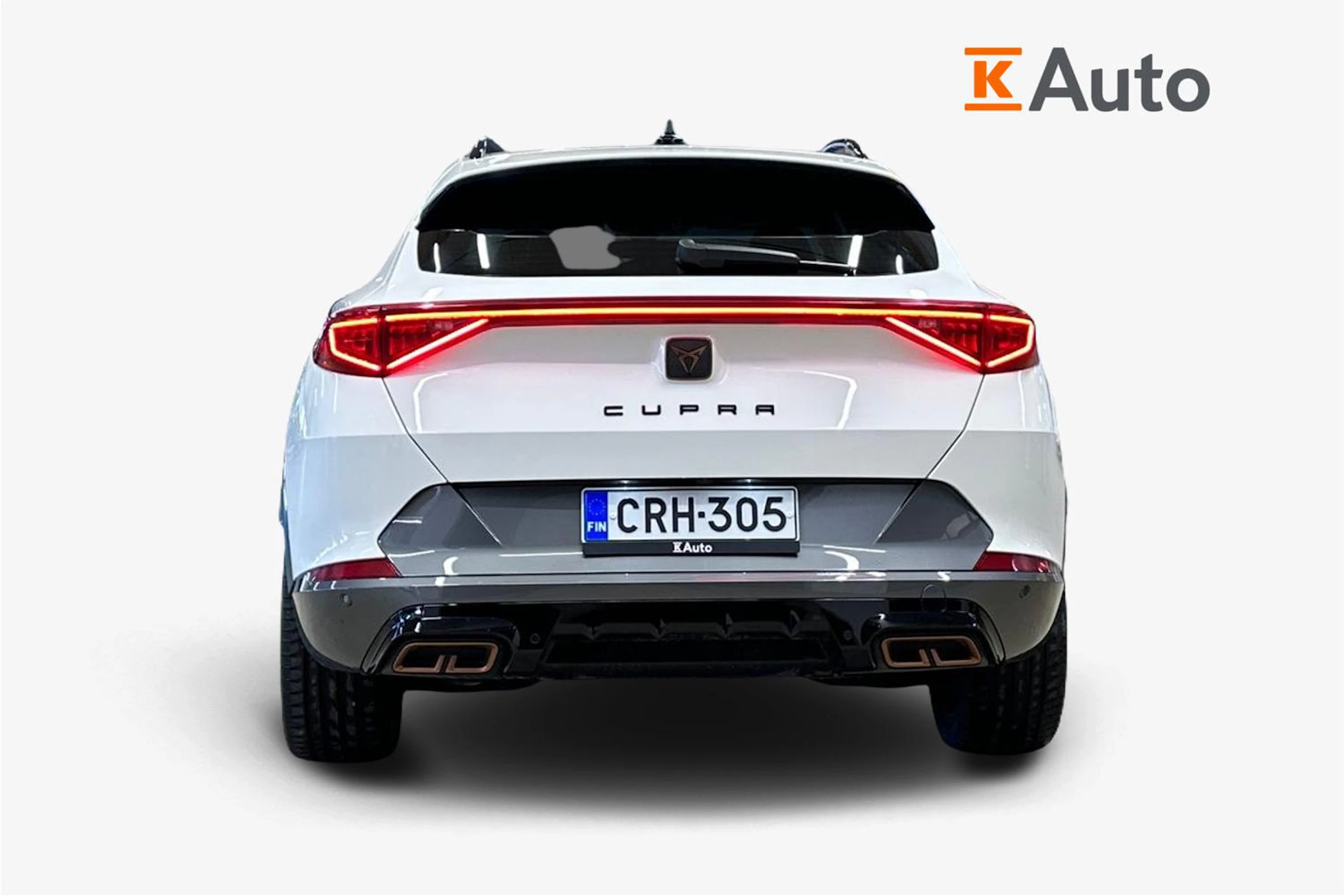 valkoinen CUPRA Formentor 2023 kuva 4.