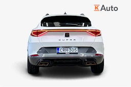 valkoinen CUPRA Formentor 2023 kuva 4.