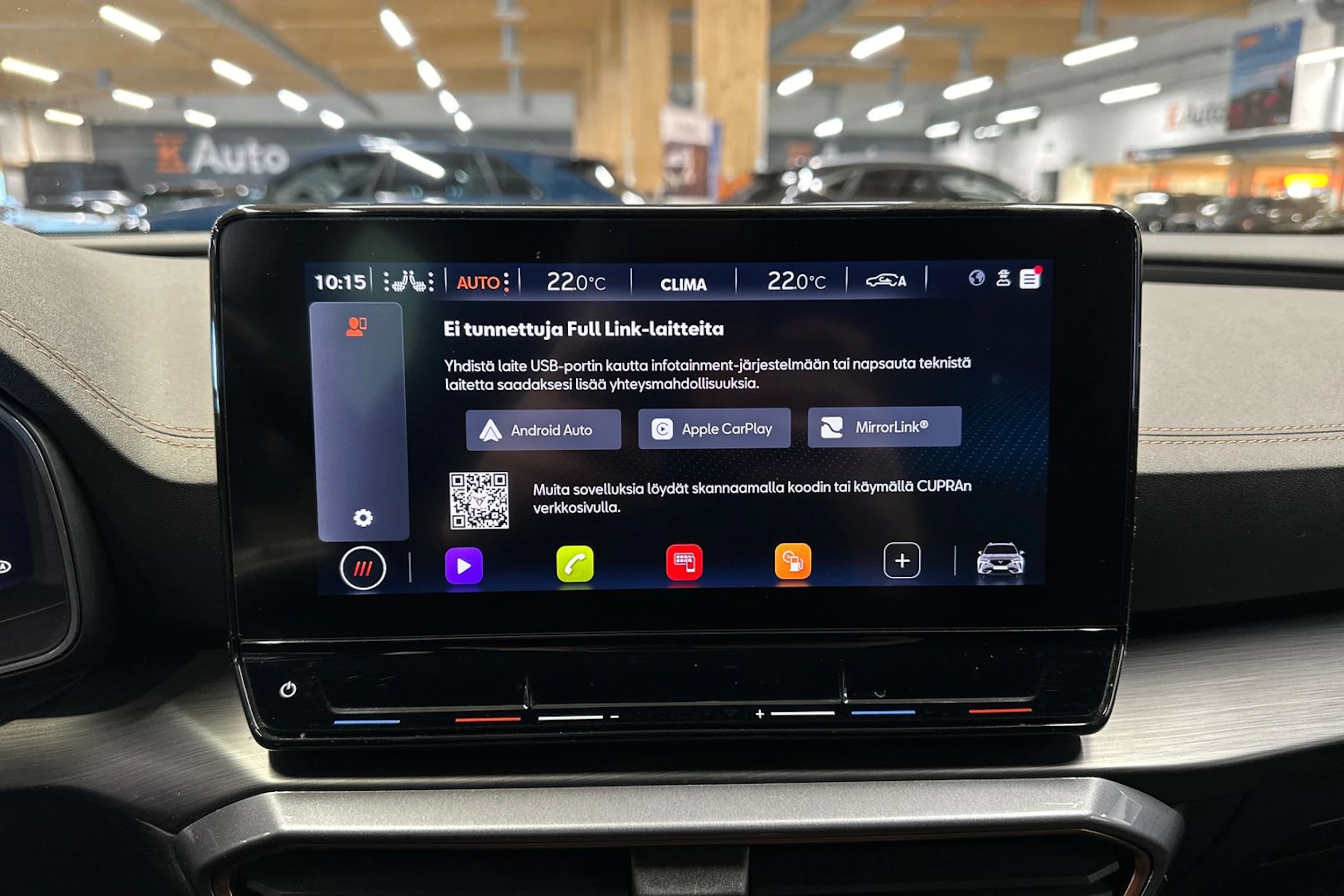 valkoinen CUPRA Formentor 2023 kuva 15.