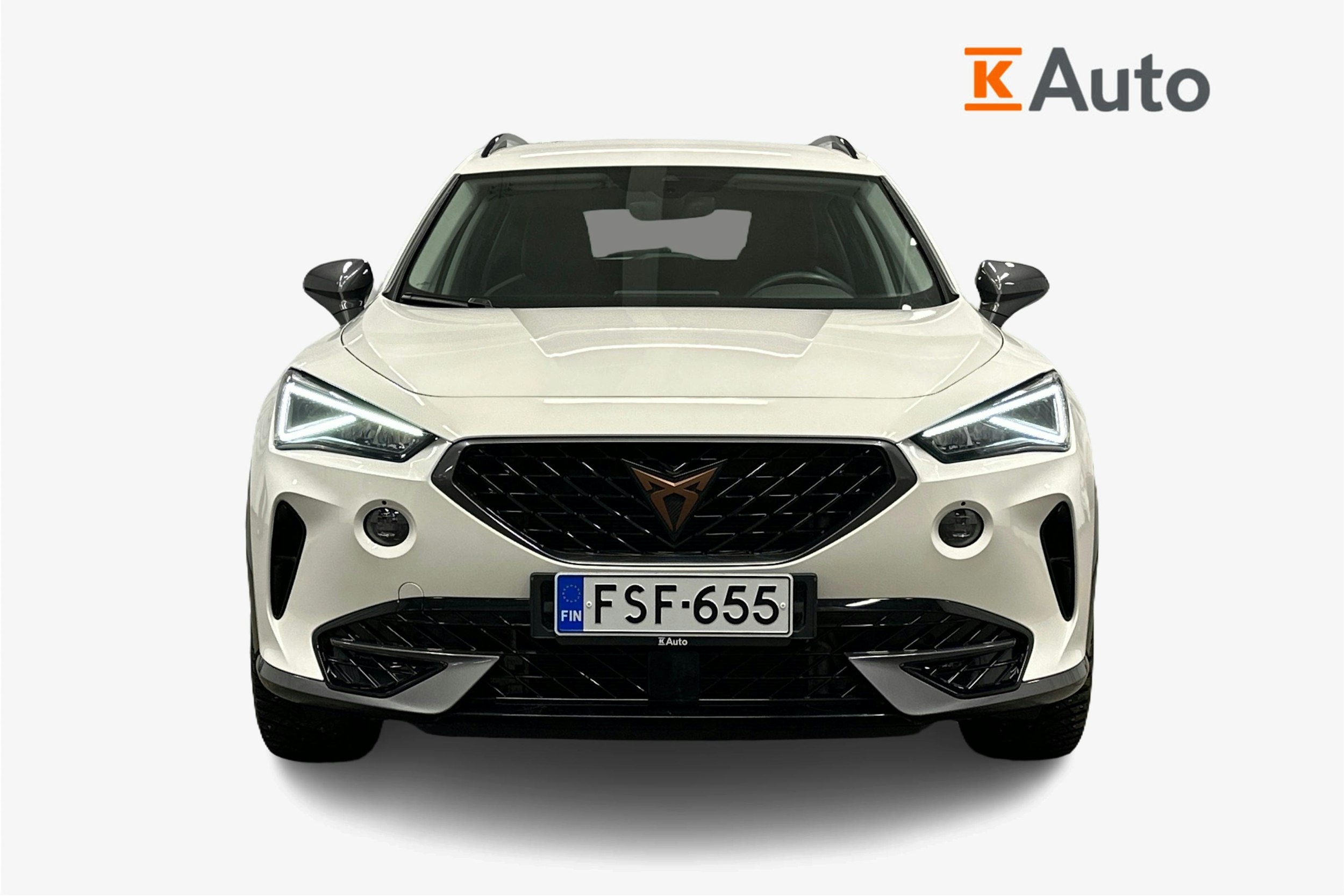 valkoinen CUPRA Formentor 2023 kuva 5.