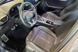 harmaa CUPRA Formentor 2023 kuva 8.