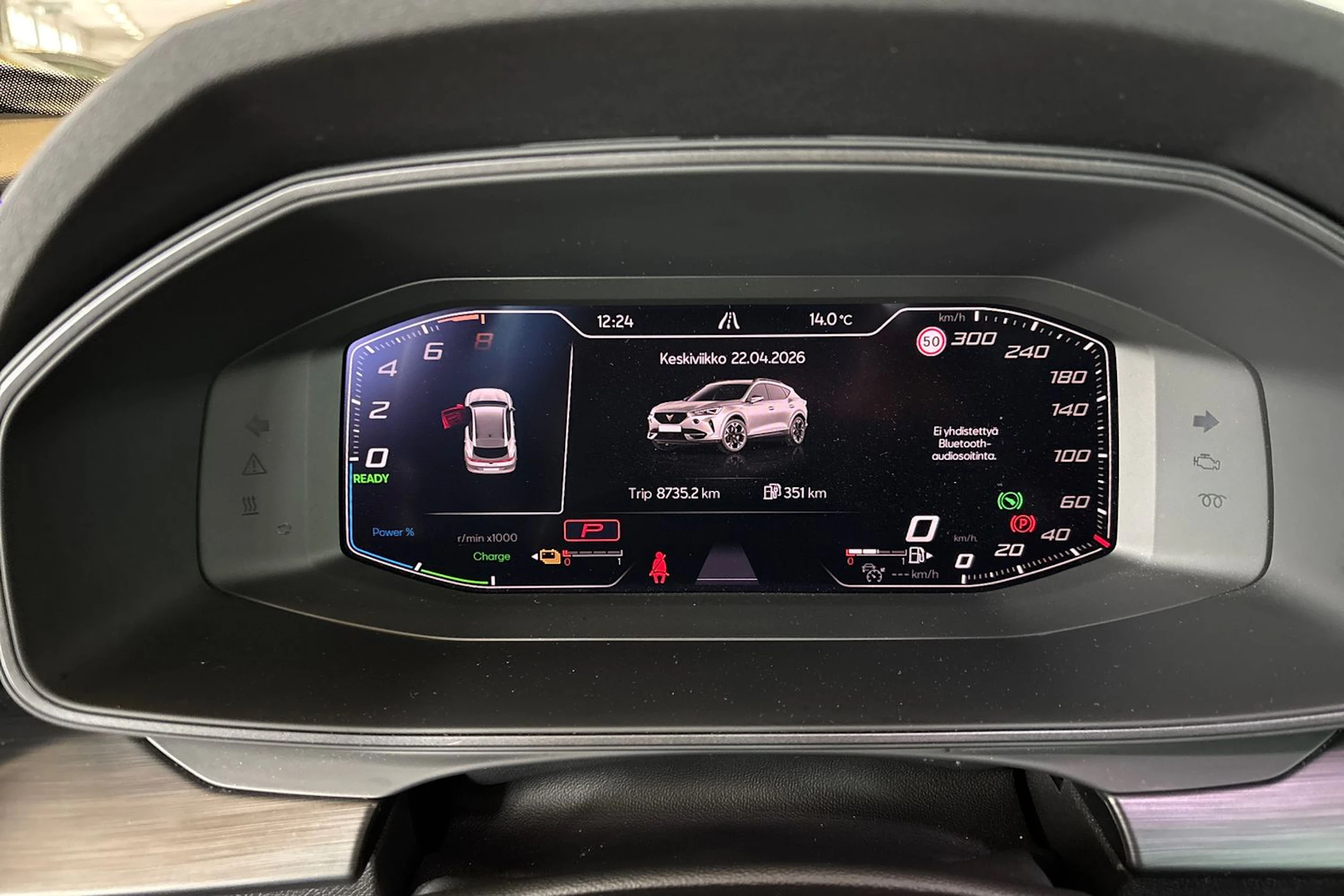 harmaa CUPRA Formentor 2023 kuva 15.
