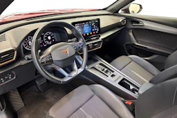 punainen CUPRA Formentor 2023 kuva 6.