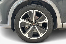 musta CUPRA Formentor 2023 kuva 12.