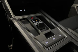 musta CUPRA Formentor 2023 kuva 29.