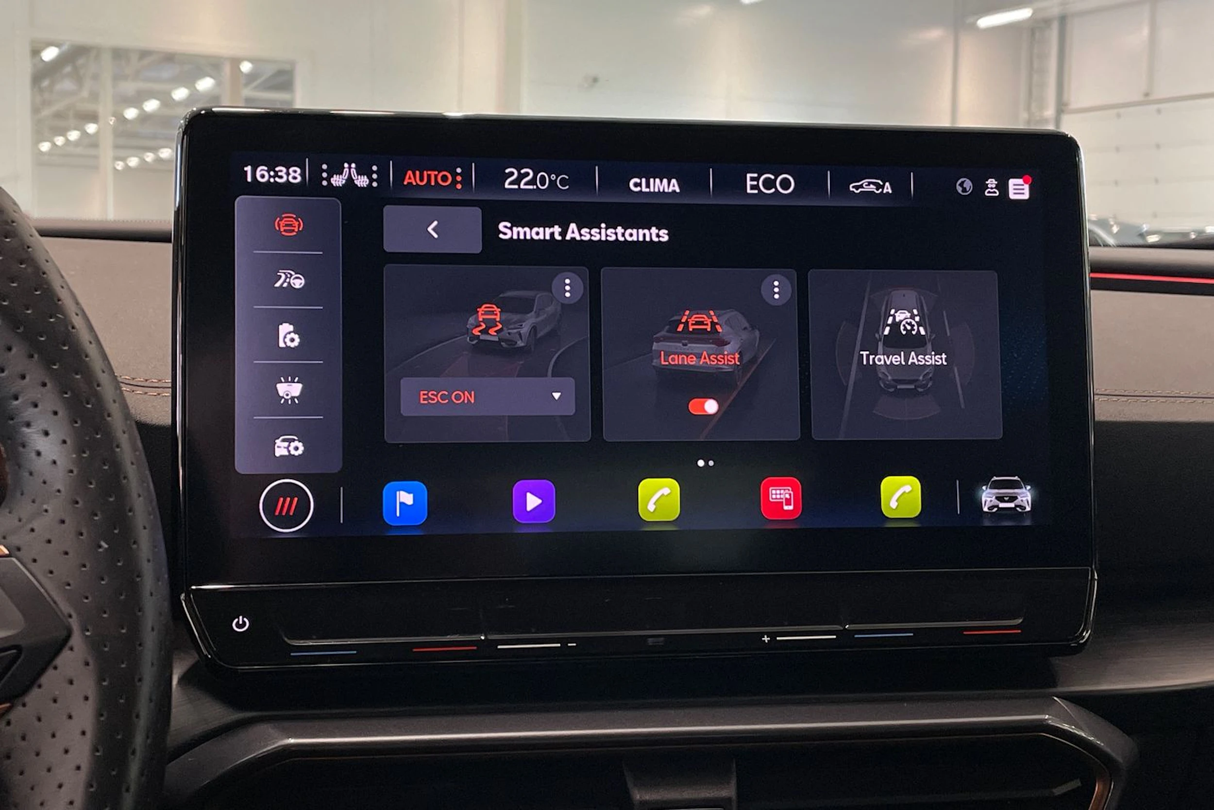 valkoinen CUPRA Formentor 2023 kuva 20.