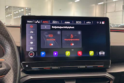 valkoinen CUPRA Formentor 2023 kuva 23.