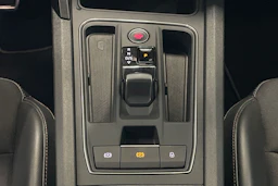 valkoinen CUPRA Formentor 2023 kuva 29.