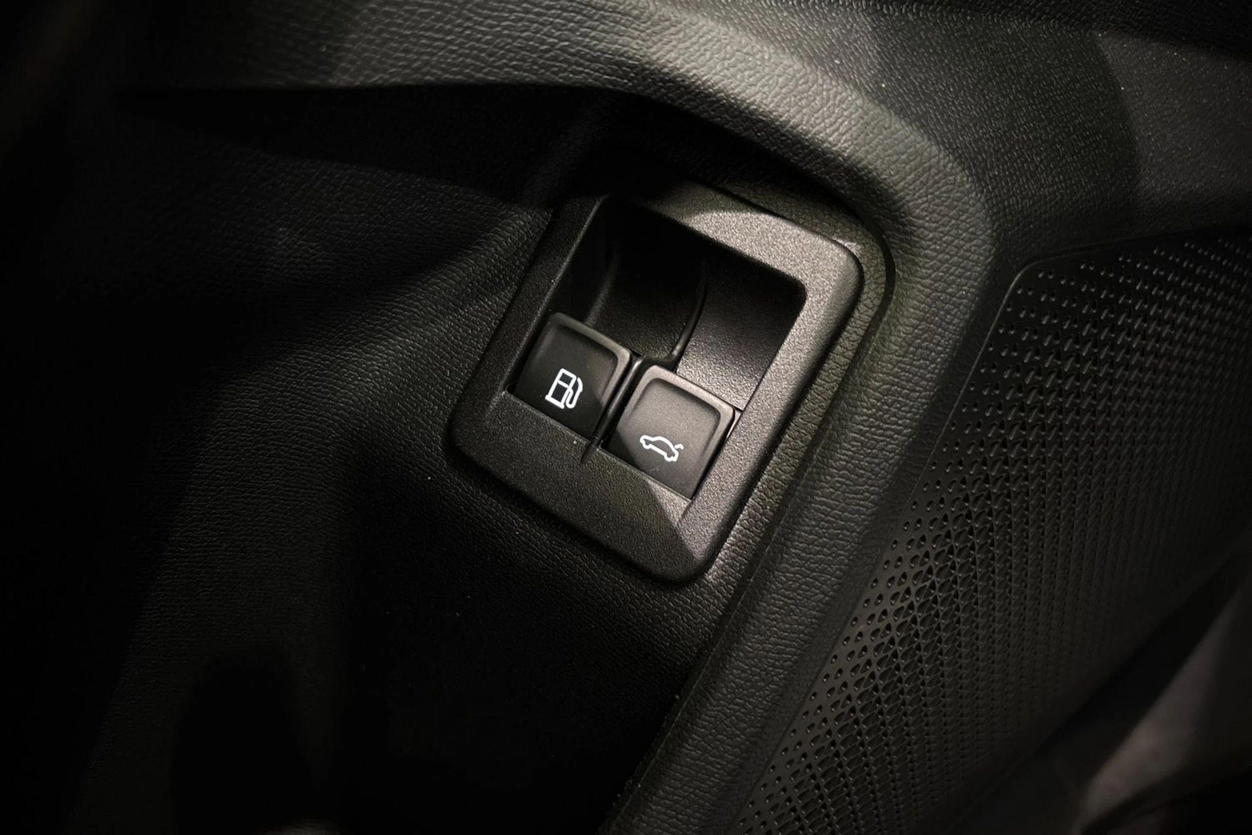 Punainen CUPRA Formentor 2023 kuva 21.