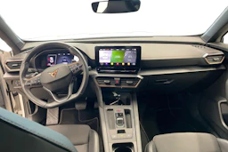 valkoinen CUPRA Formentor 2023 kuva 7.