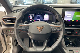 valkoinen CUPRA Formentor 2023 kuva 11.