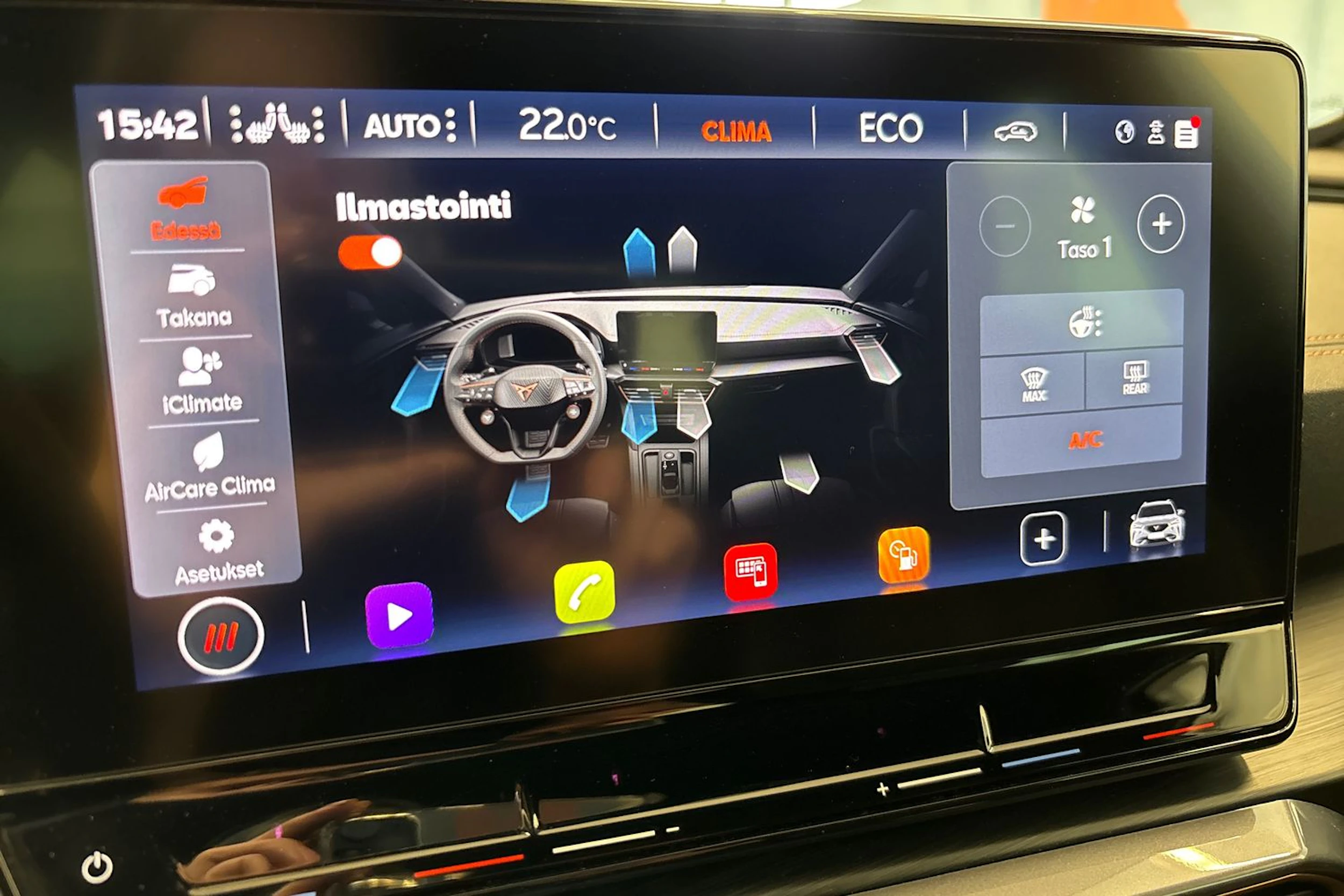 Harmaa CUPRA Formentor 2023 kuva 29.