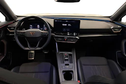 Valkoinen CUPRA Formentor 2023 kuva 7.