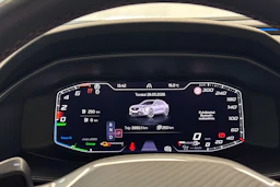 Valkoinen CUPRA Formentor 2023 kuva 16.