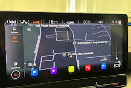 Valkoinen CUPRA Formentor 2023 kuva 17.